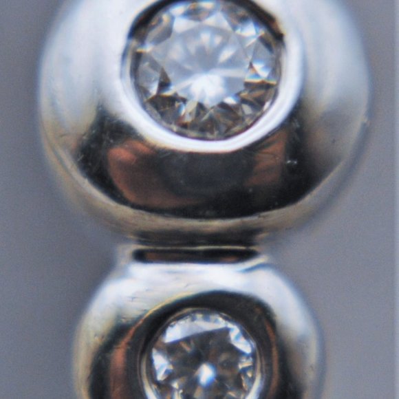 1 3/8 CTW Natural Round Diamond 3-Stone Anniversary Ring